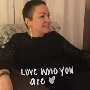 Meet your Posher, Séverine